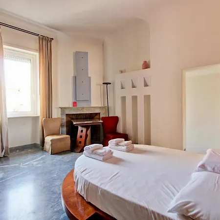 Romantic At Via Veneto Apartment Rome